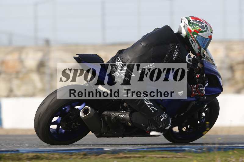 /Archiv-2024/01 26.-28.01.2024 Moto Center Thun Jerez/Gruppe gruen-green/32